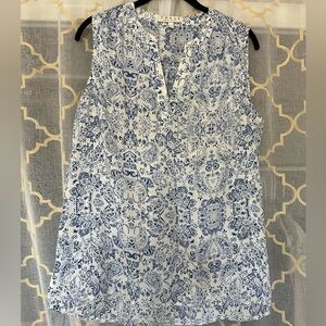 Chaus New York Blue and White Sleeveless Blouse